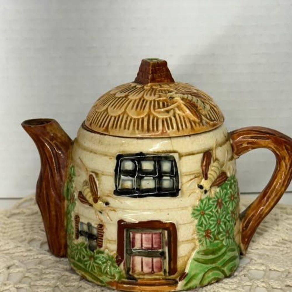 Vintage Ceramic Beehive Cottage Teapot Japan